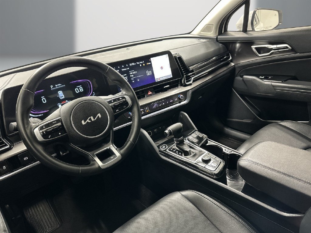 Used 2025 Kia Sportage EX FWD image 13