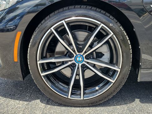 Used 2023 BMW 330e RWD image 9