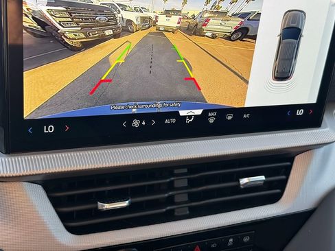 New 2026 Ford Explorer Active image 18