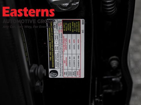 Used 2020 Nissan Rogue Sport S image 27