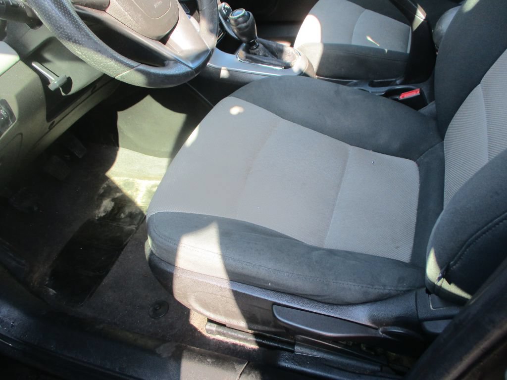 Used 2012 Chevrolet Cruze LS w/ Connectivity Package FWD image 9