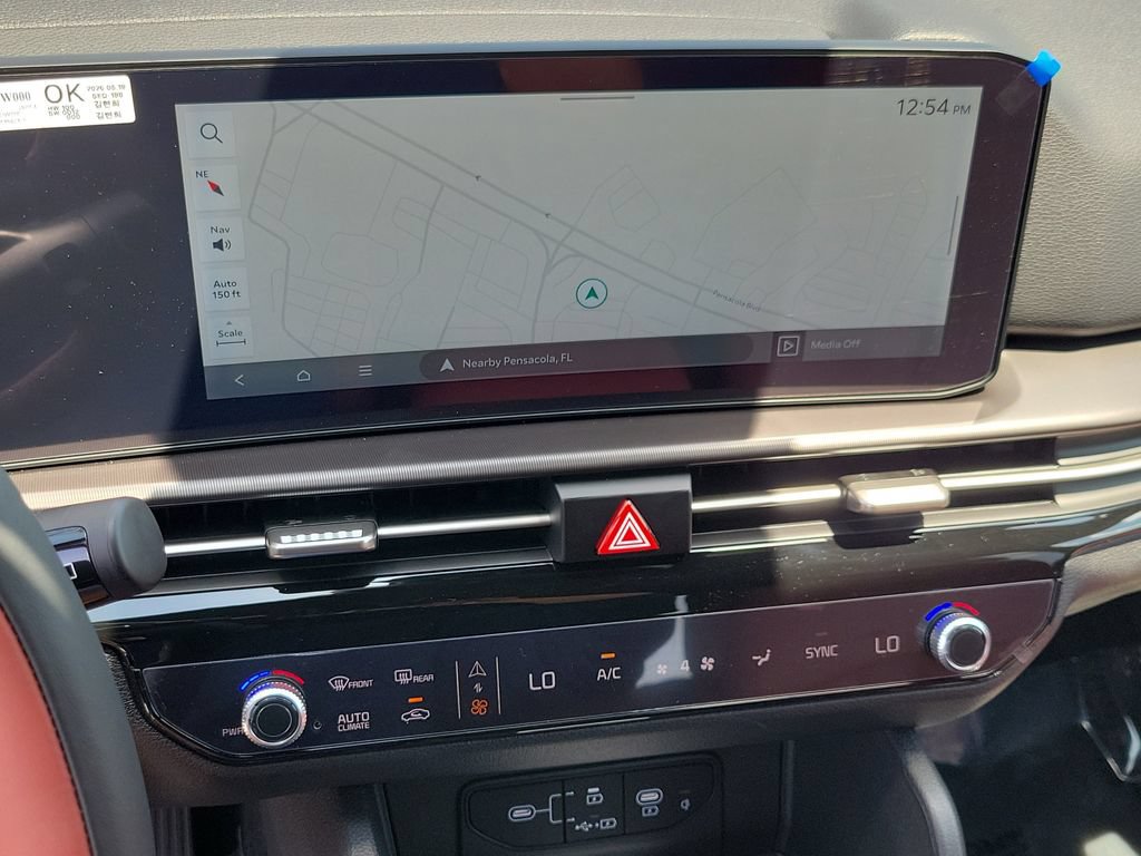 New 2026 Kia Sportage SX FWD image 17