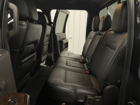 Used 2015 Ford F350 Platinum image 41
