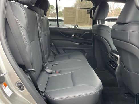 Used 2025 Lexus LX 700h Luxury w/ Appearance Package image 7