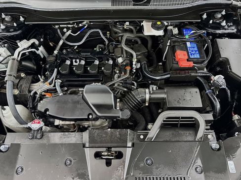 Used 2025 Honda CR-V LX image 10