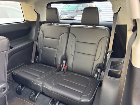 Used 2023 GMC Acadia Denali w/ Black Diamond Edition image 20
