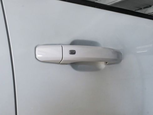 Used 2024 Chevrolet Silverado 3500 LT w/ Convenience Package image 42