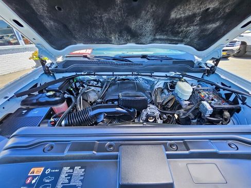 Used 2016 Chevrolet Silverado 3500 W/T AWD/4WD image 23