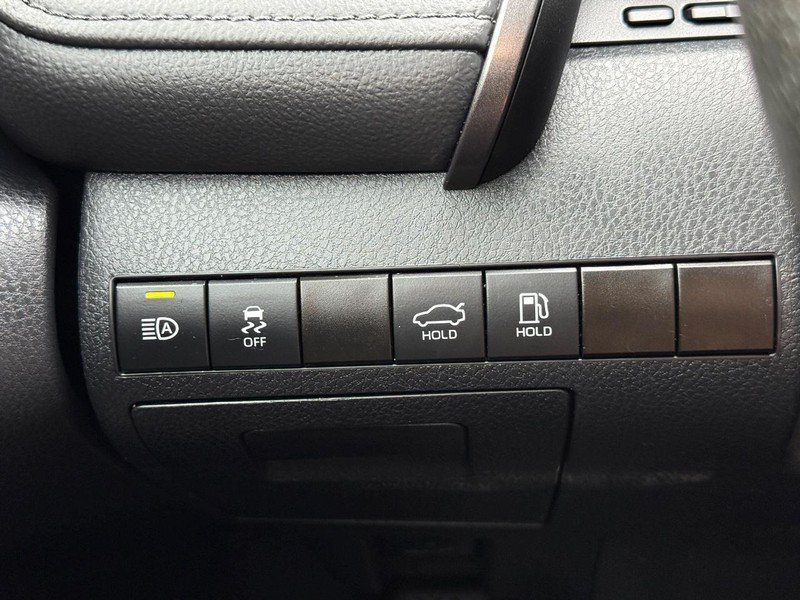 Used 2024 Toyota Camry LE FWD image 29