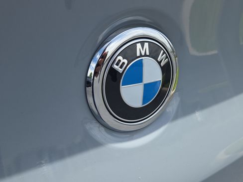 Used 2024 BMW X4 M40i w/ Premium Package AWD/4WD image 16