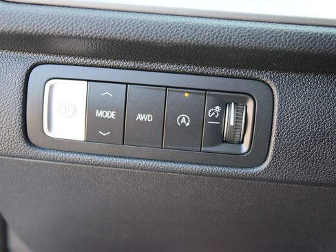 Used 2026 Chevrolet Traverse LT w/ Driver Confidence Package AWD/4WD image 20