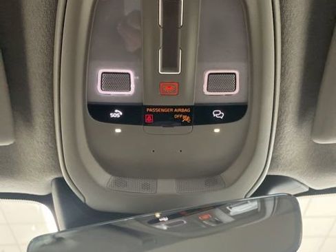 Used 2026 Volvo XC40 B5 Plus w/ Protection Package Premier image 22