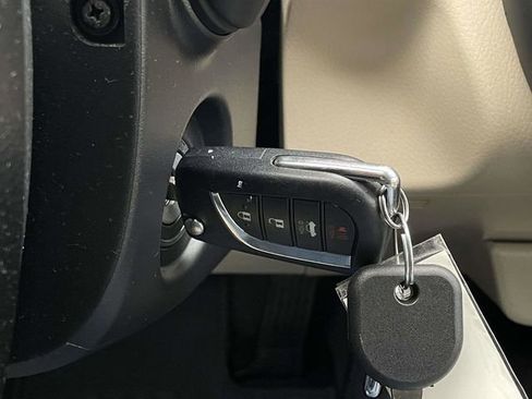 Used 2022 Toyota Camry LE image 25