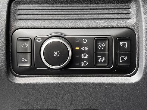 Used 2025 Ford F250 Platinum image 30