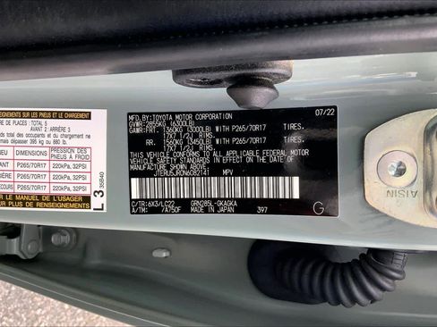 Used 2022 Toyota 4Runner TRD Off-Road Premium w/ Moonroof Package AWD/4WD image 31