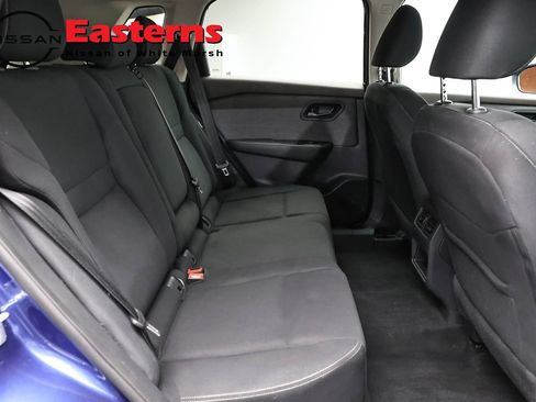 Used 2023 Nissan Rogue S AWD/4WD image 23