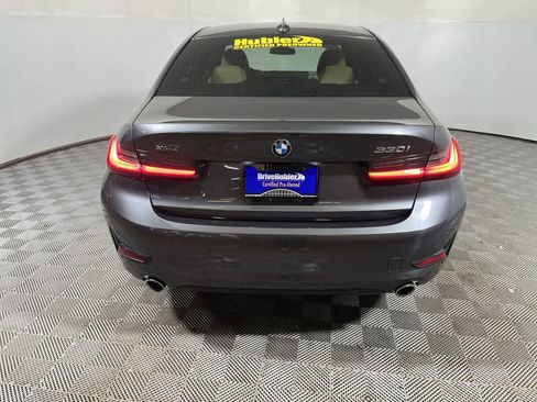 Used 2022 BMW 330i xDrive Sedan w/ Driving Assistance Package AWD/4WD image 7