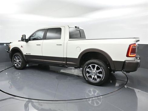 Used 2023 RAM 2500 Limited AWD/4WD image 22