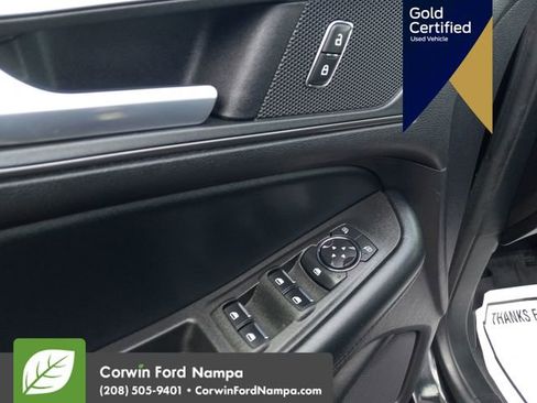 Used 2022 Ford Edge SE w/ Black Appearance Package AWD/4WD image 13