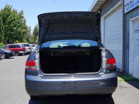 Used 2004 Honda Accord EX image 14