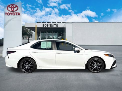 Certified 2023 Toyota Camry SE image 5