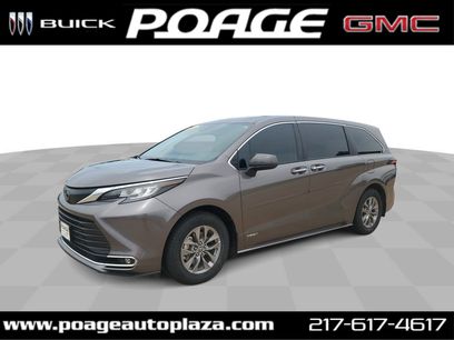 Used 2021 Toyota Sienna XLE