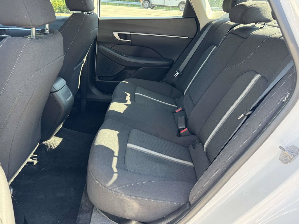 Used 2025 Hyundai Sonata SEL FWD image 18