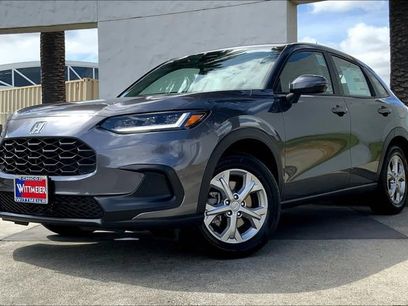 New 2025 Honda HR-V LX
