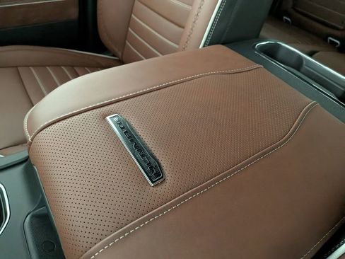 New 2026 GMC Sierra 3500 Denali Ultimate image 28