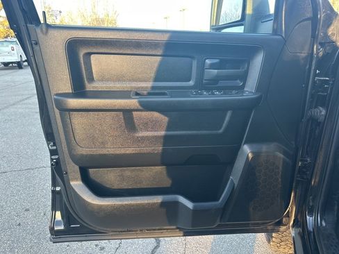 Used 2024 RAM 2500 Tradesman image 16