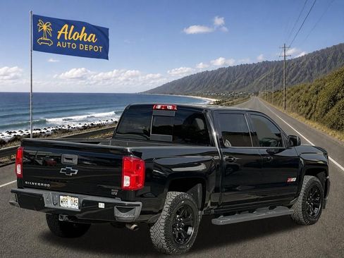 Used 2017 Chevrolet Silverado 1500 LTZ Z71 w/ LTZ Plus Package AWD/4WD image 5