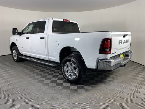 Used 2026 RAM 2500 Big Horn AWD/4WD image 8
