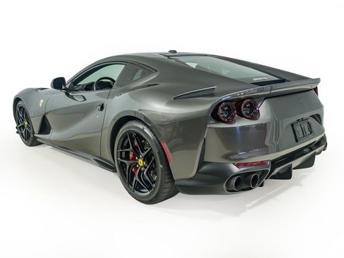Certified 2019 Ferrari 812 Superfast RWD image 4