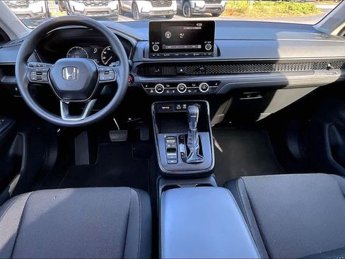 Certified 2024 Honda CR-V EX image 16