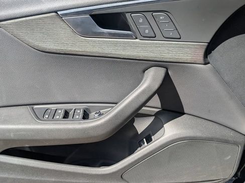 Used 2019 Audi A4 2.0T Premium FWD image 32