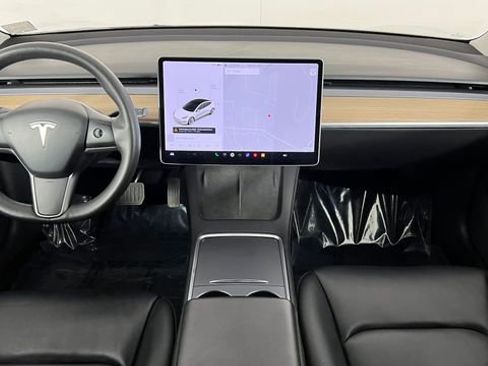 Used 2022 Tesla Model 3 Long Range image 8