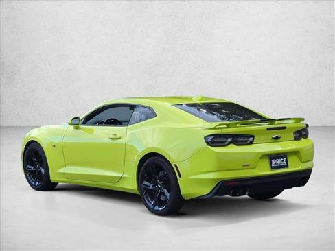 Used 2019 Chevrolet Camaro SS RWD image 7