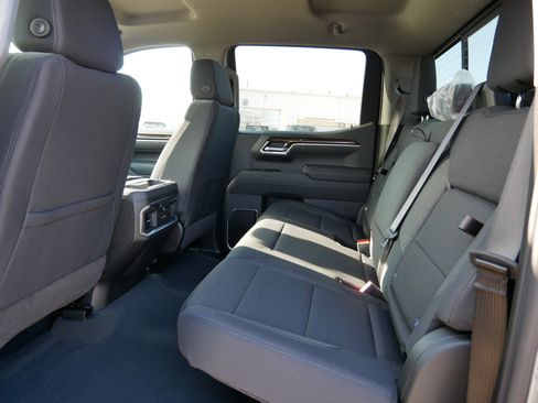 New 2026 GMC Sierra 1500 Elevation image 12