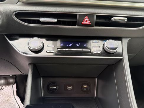 Used 2023 Hyundai Sonata SEL FWD image 19