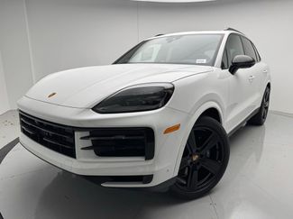 Used 2025 Porsche Cayenne video 1