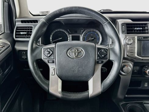 Used 2015 Toyota 4Runner SR5 RWD image 17