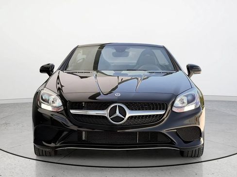 Used 2019 Mercedes-Benz SLC 300 image 6