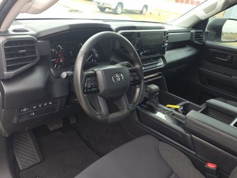 Used 2022 Toyota Tundra SR w/ SR Tow Package image 12