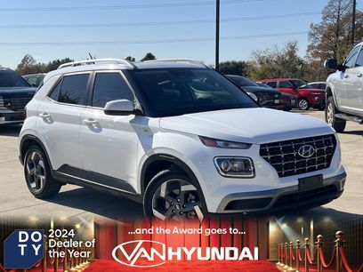 Used 2025 Hyundai Venue SEL