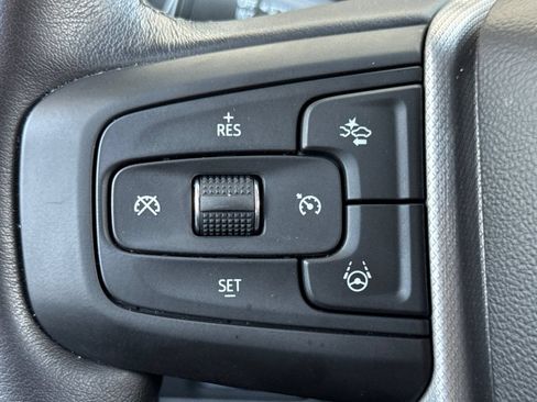 Used 2024 GMC Yukon XL Denali w/ Advanced Technology Package AWD/4WD image 30