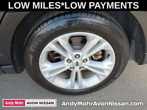 Used 2018 Ford Taurus SE FWD image 12