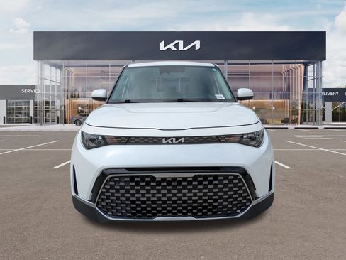 Certified 2024 Kia Soul EX image 7