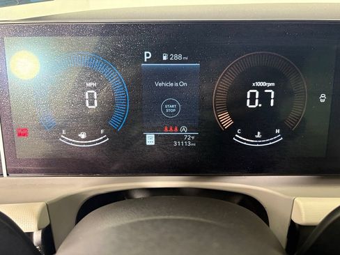 Used 2025 Hyundai Tucson SEL FWD image 26