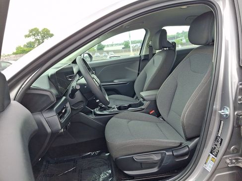 Used 2025 Kia K4 FWD image 13