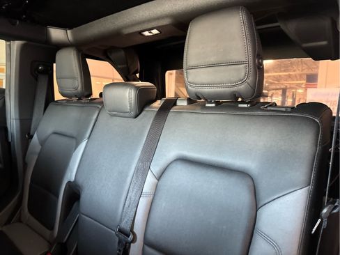 Used 2023 Ford Bronco Black Diamond AWD/4WD image 30